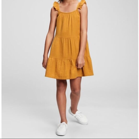 Tiered ruffle shoulder dress